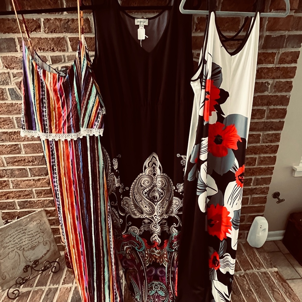 Excellent Value! Lot of 3 plus size maxi dresses.